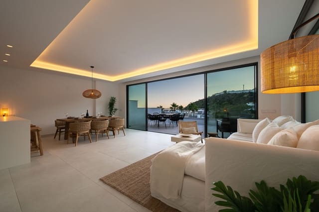 4 soveværelse Villa til salg i Benalmádena pueblo, Benalmádena med swimmingpool garage - € 1.549.000 (Ref: 9875988)