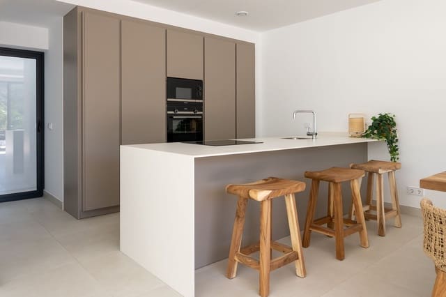 4 soveværelse Villa til salg i Benalmádena pueblo, Benalmádena med swimmingpool garage - € 1.549.000 (Ref: 9875988)