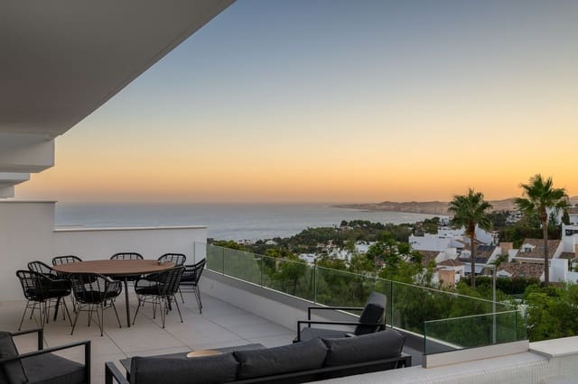 4 soveværelse Villa til salg i Benalmádena pueblo, Benalmádena med swimmingpool garage - € 1.549.000 (Ref: 9875988)