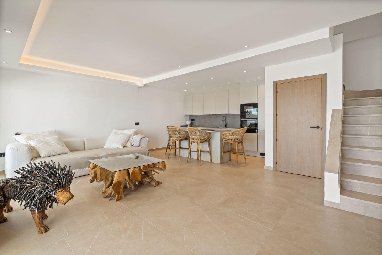 3 soverom Hus til salgs i Marbella med svømmebasseng garasje - € 1 180 000 (Ref: 9878265)
