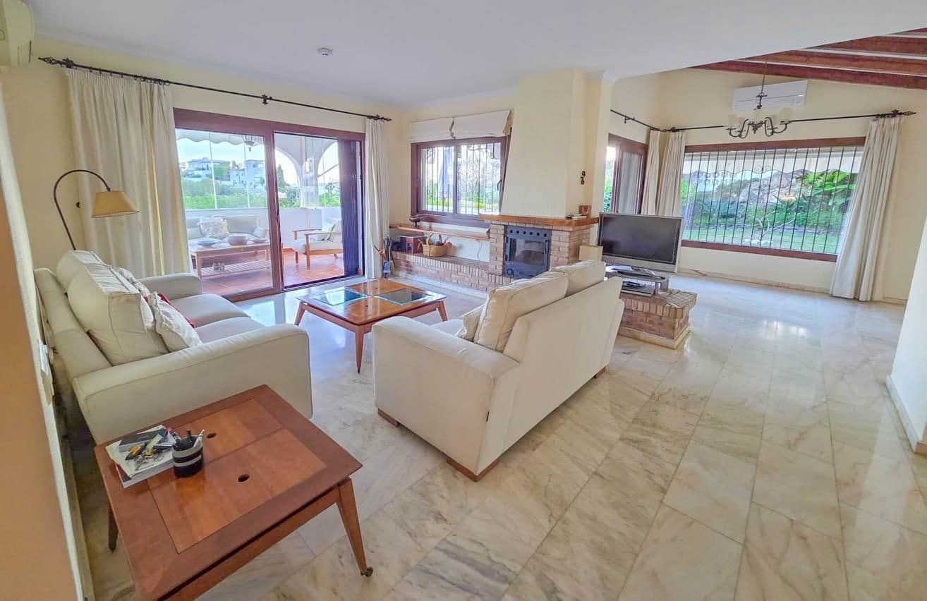 3 slaapkamer Huis te koop in Torremuelle met zwembad garage - € 900.000 (Ref: 9890061)