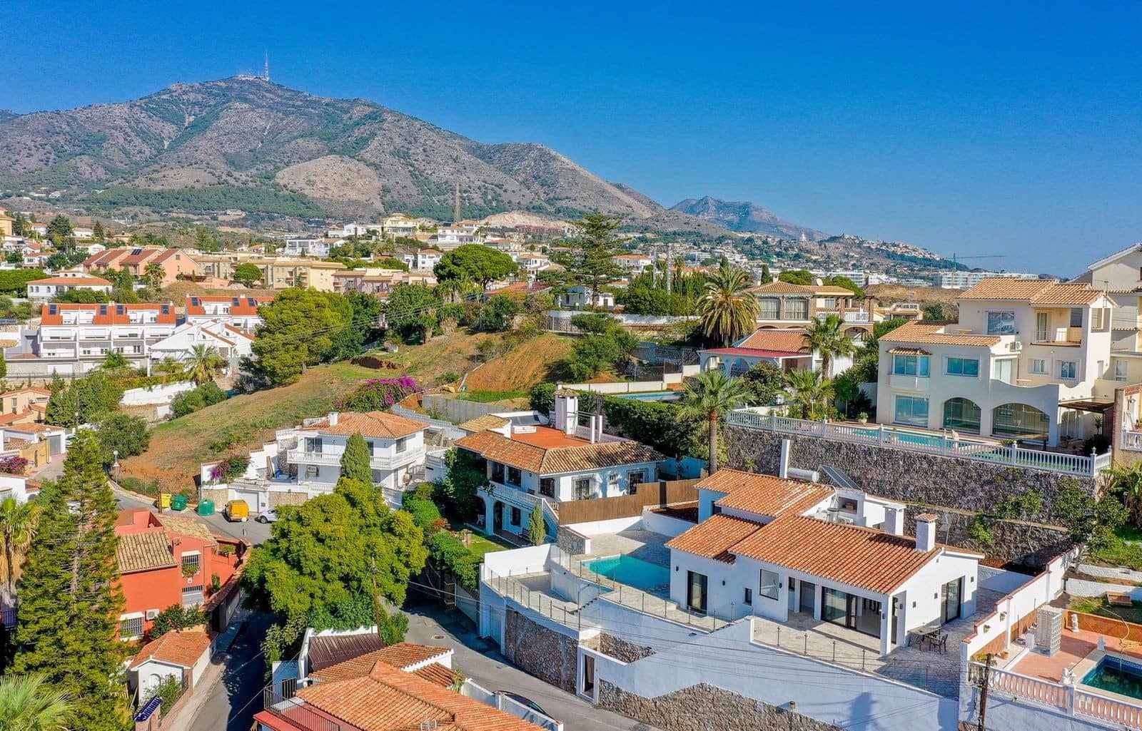 4 camera da letto Villa in vendita in Fuengirola con piscina garage - 1.475.000 € (Rif: 9890062)