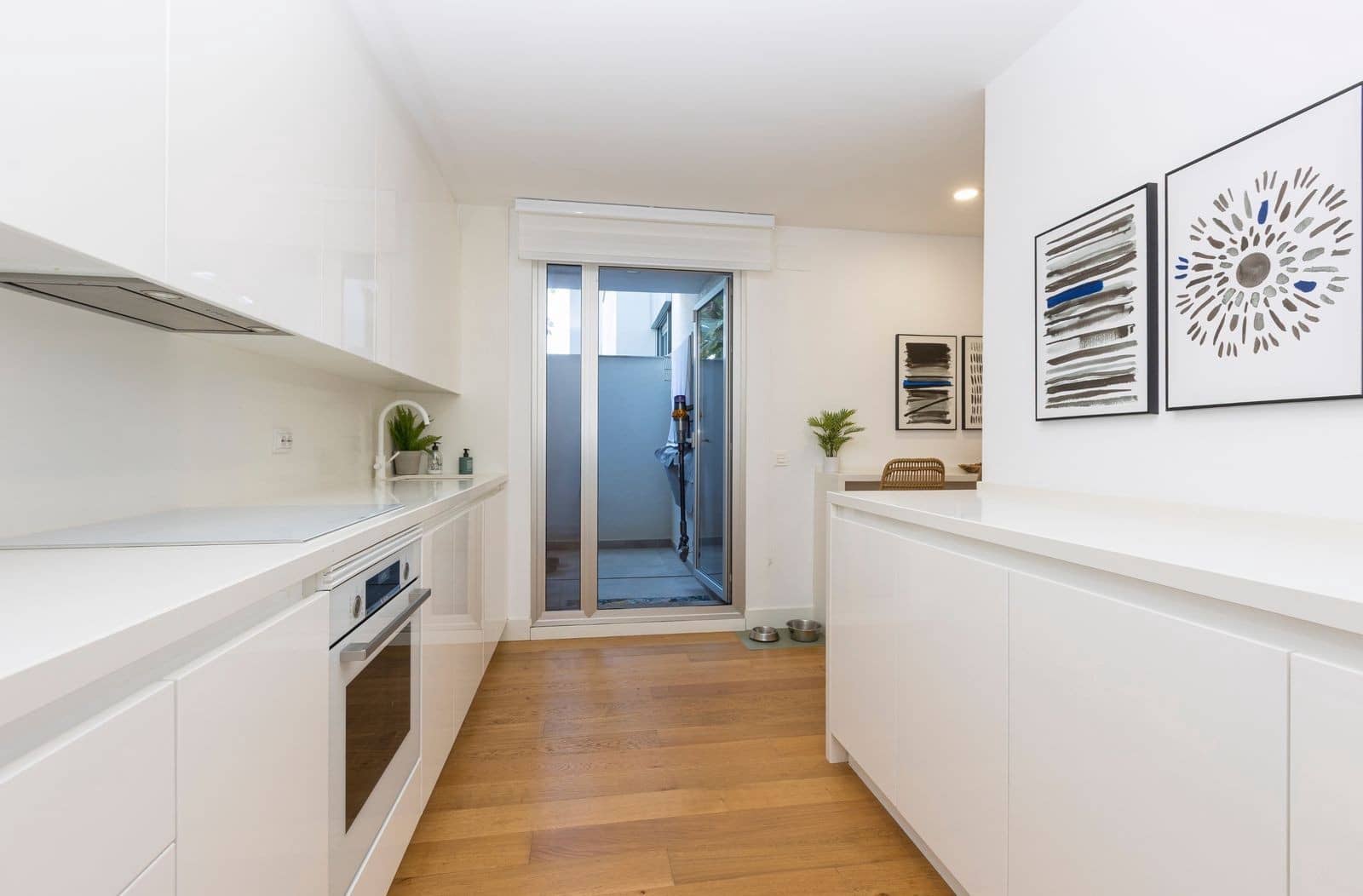3 sypialnia Apartament na sprzedaż w Mijas Costa z basenem garażem - 695 000 € (Ref: 9890064)