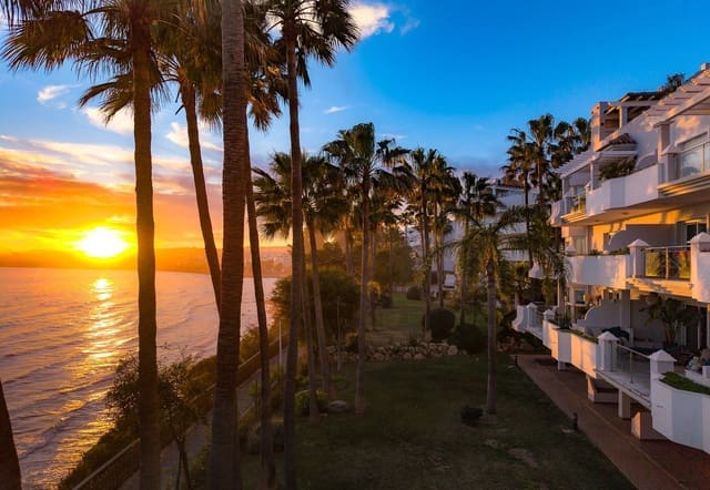 2 sovrum Takvåning till salu i Estepona - 1 300 000 € (Ref: 9890066)