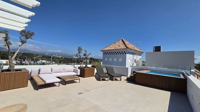 2 sovrum Takvåning till salu i Estepona - 1 300 000 € (Ref: 9890066)