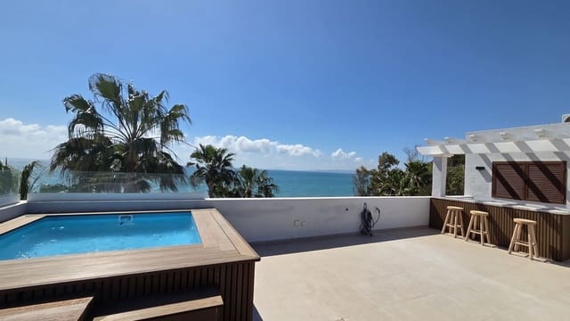 2 sovrum Takvåning till salu i Estepona - 1 300 000 € (Ref: 9890066)