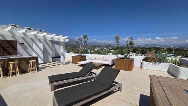 2 sovrum Takvåning till salu i Estepona - 1 300 000 € (Ref: 9890066)