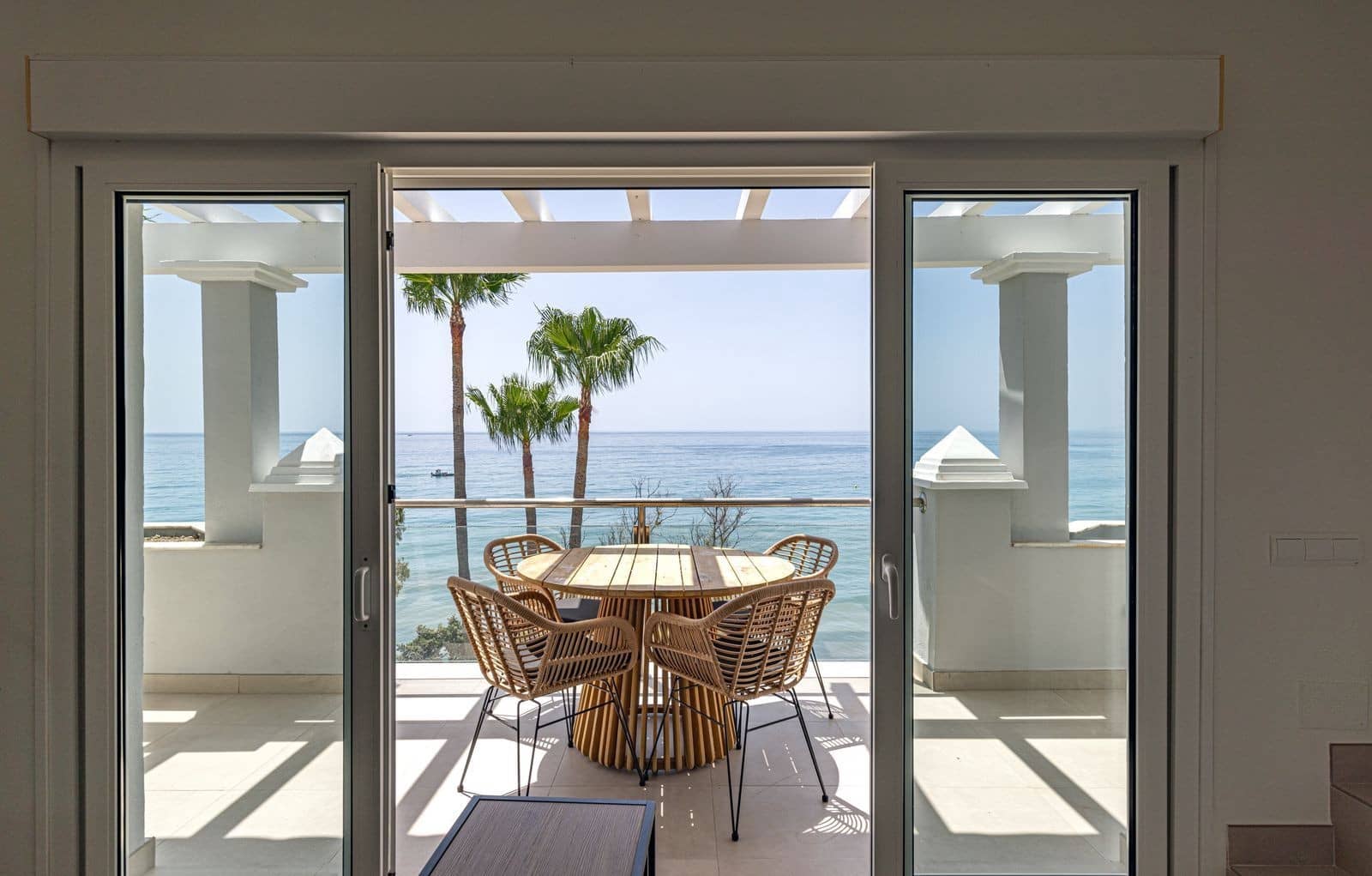 2 sovrum Takvåning till salu i Estepona - 1 300 000 € (Ref: 9890066)
