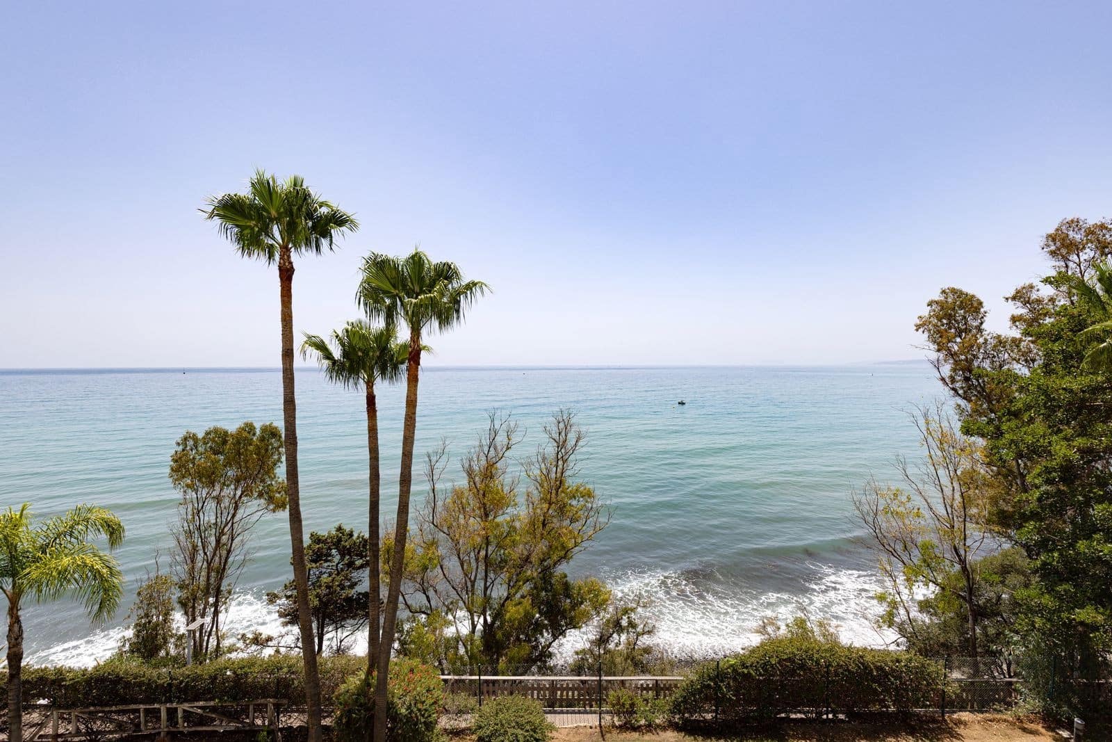 2 sovrum Takvåning till salu i Estepona - 1 300 000 € (Ref: 9890066)