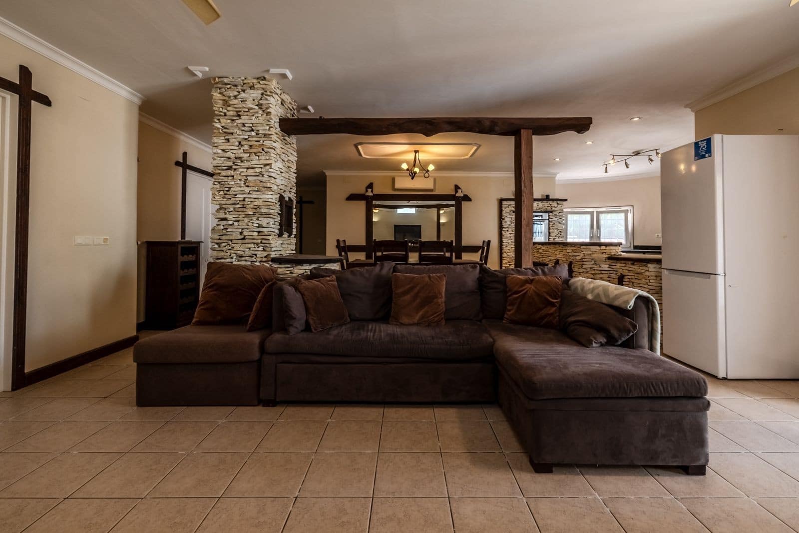 Chalet de 6 habitaciones en El Faro en venta con piscina garaje - 1.595.000 € (Ref: 9890067)