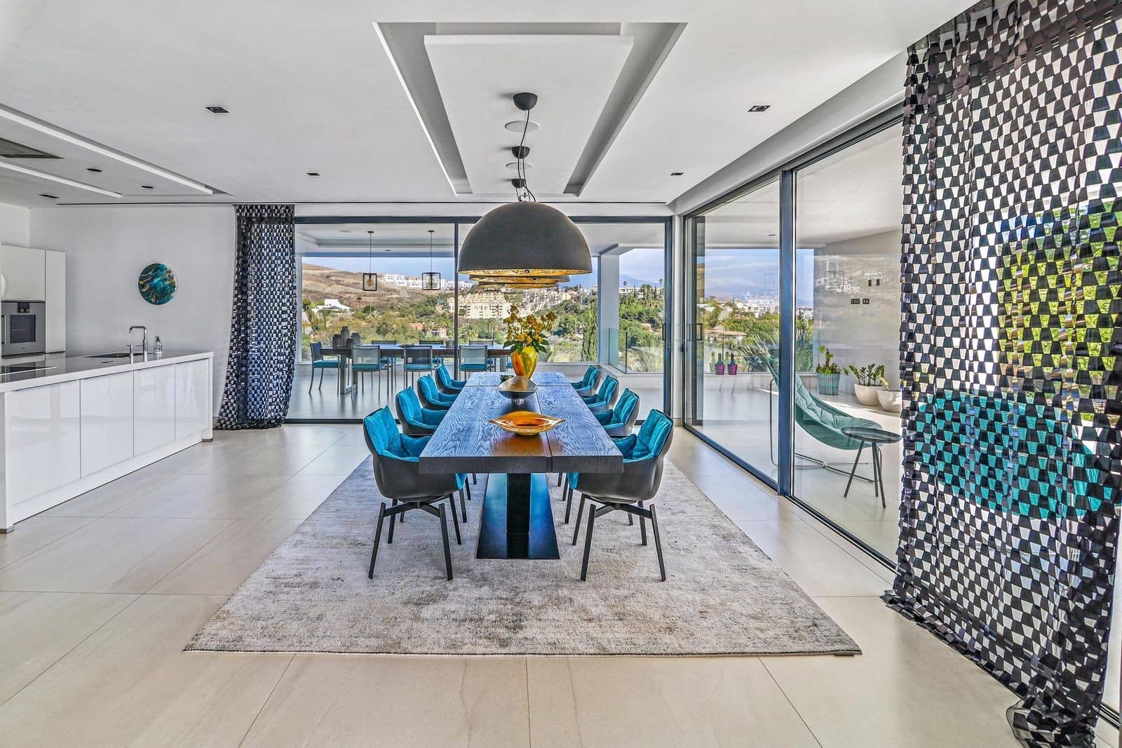 6 bedroom Villa for sale in Los Flamingos with pool garage - € 4,900,000 (Ref: 9890068)