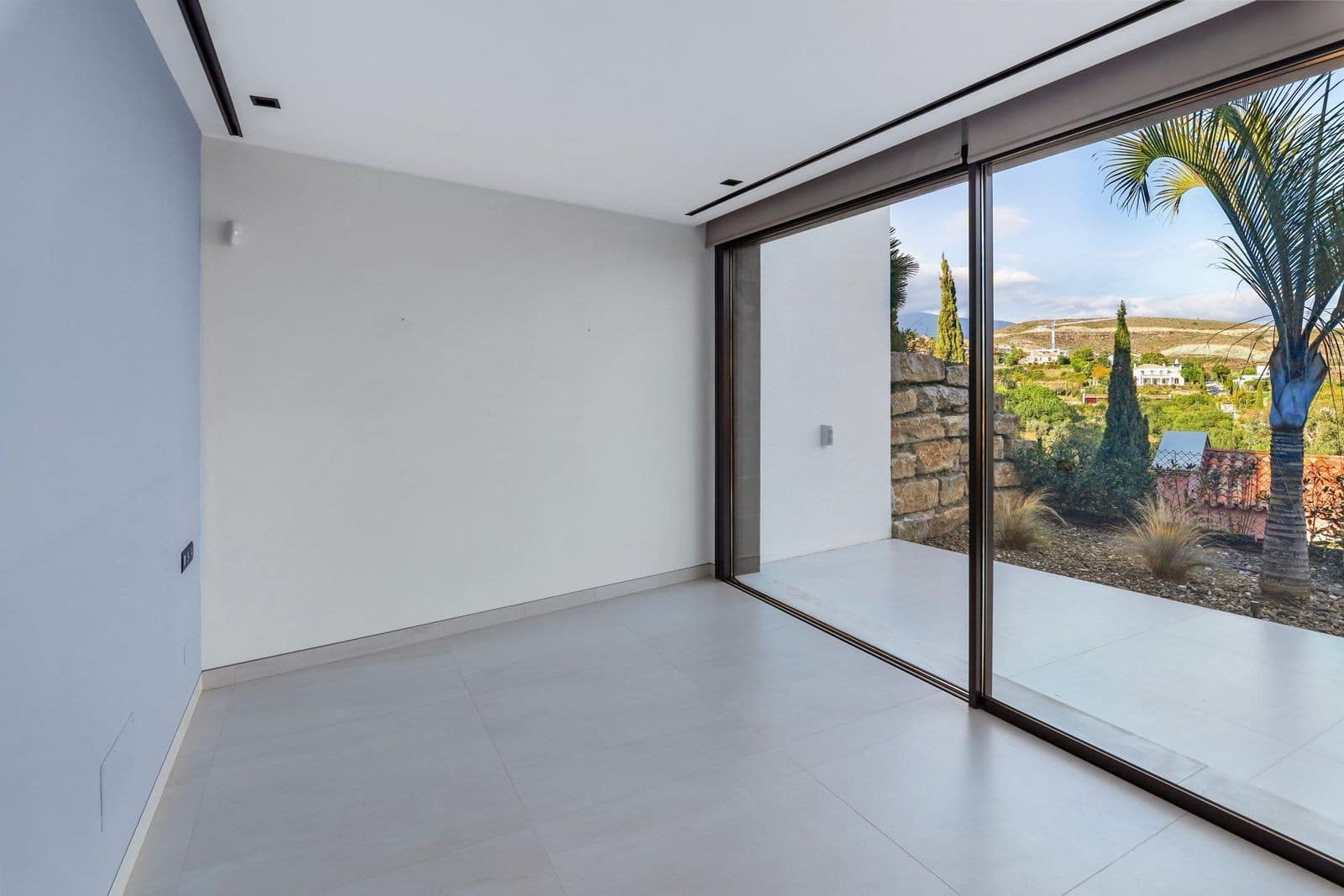 6 bedroom Villa for sale in Los Flamingos with pool garage - € 4,900,000 (Ref: 9890068)