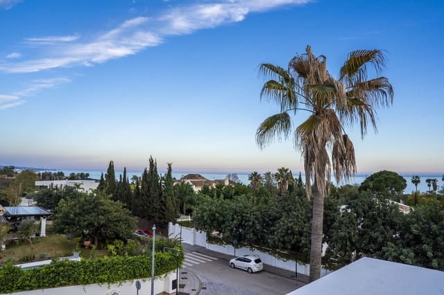 5 makuuhuone Huvila myytävänä paikassa Marbella mukana uima-altaan 
autotalli - 5 995 000 € (Ref: 9891978)