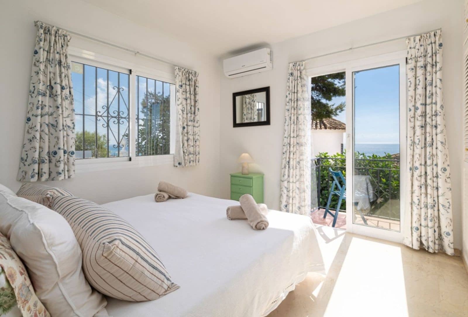 4 slaapkamer Villa te koop in La Capellania met zwembad garage - € 1.225.000 (Ref: 9920122)