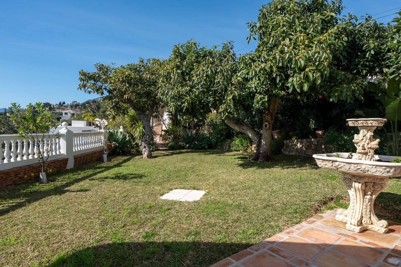 4 slaapkamer Villa te koop in La Capellania met zwembad garage - € 1.225.000 (Ref: 9920122)