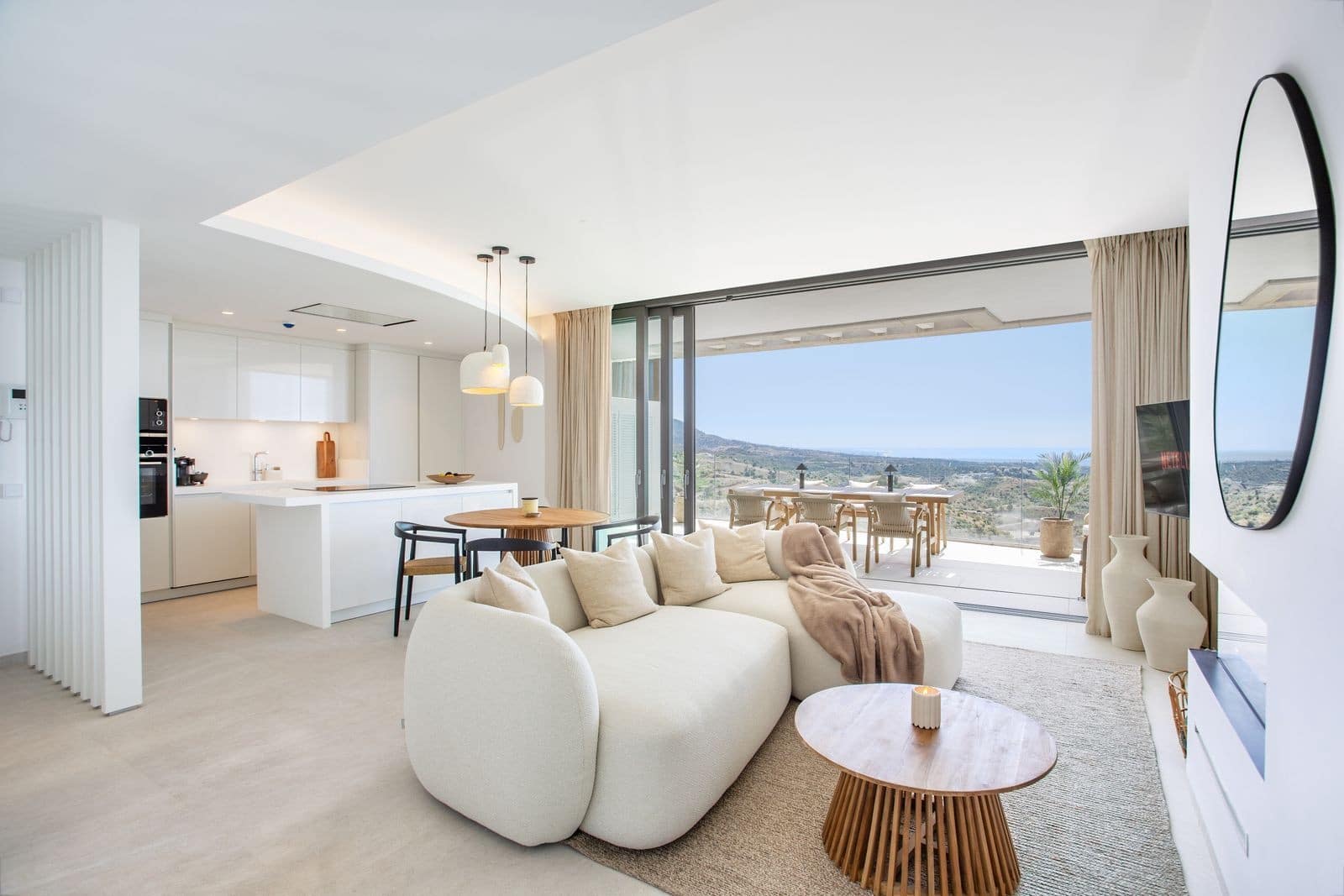 2 chambre Penthouse à vendre à Benahavis avec piscine garage - 1 950 000 € (Ref: 9920131)
