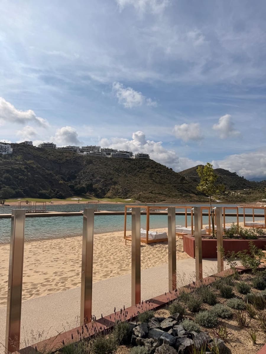 2 chambre Penthouse à vendre à Benahavis avec piscine garage - 1 950 000 € (Ref: 9920131)