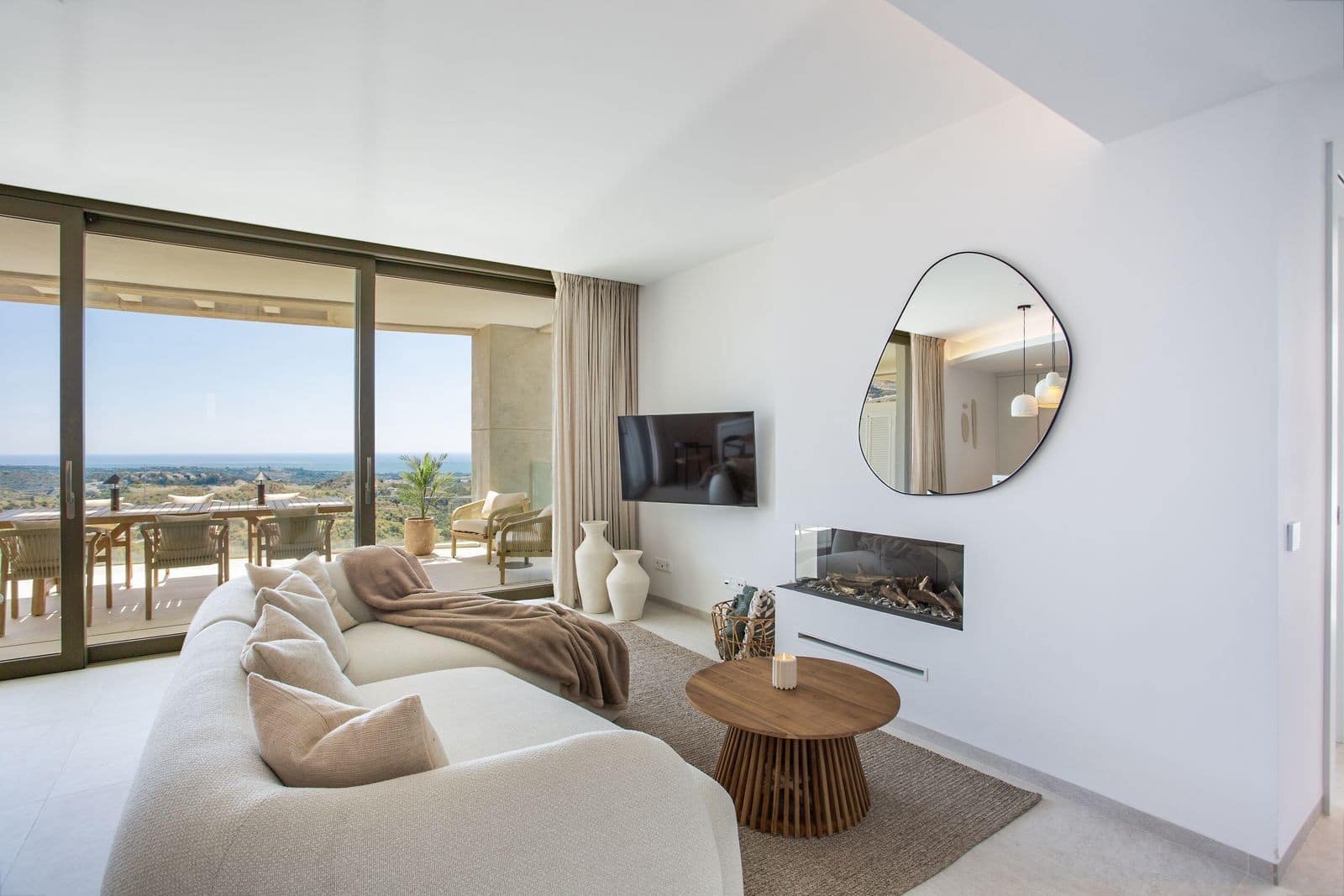 2 chambre Penthouse à vendre à Benahavis avec piscine garage - 1 950 000 € (Ref: 9920131)