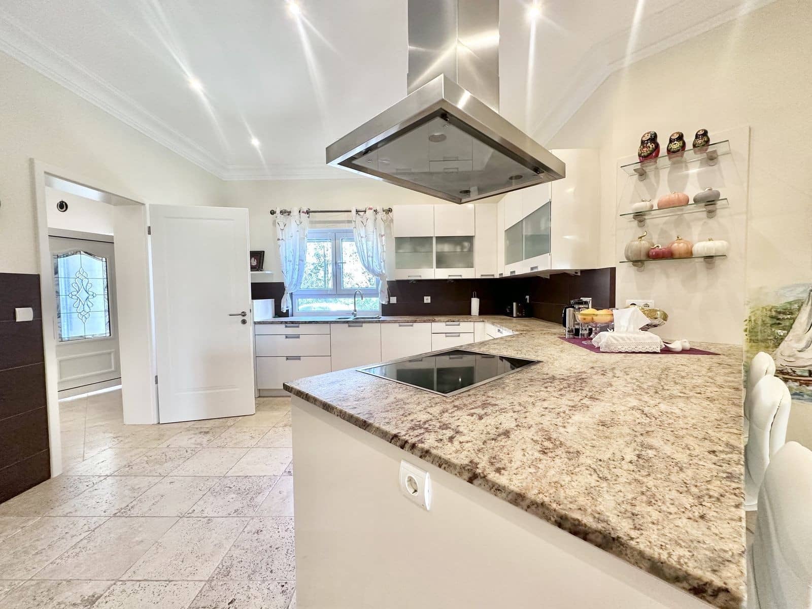 6 chambre Villa/Maison à vendre à Marbella avec piscine garage - 3 360 000 € (Ref: 9920132)
