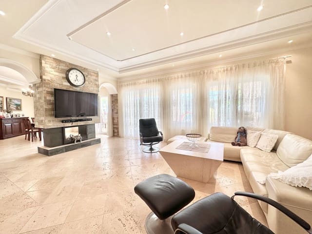 6 chambre Villa/Maison à vendre à Marbella avec piscine garage - 3 360 000 € (Ref: 9920132)