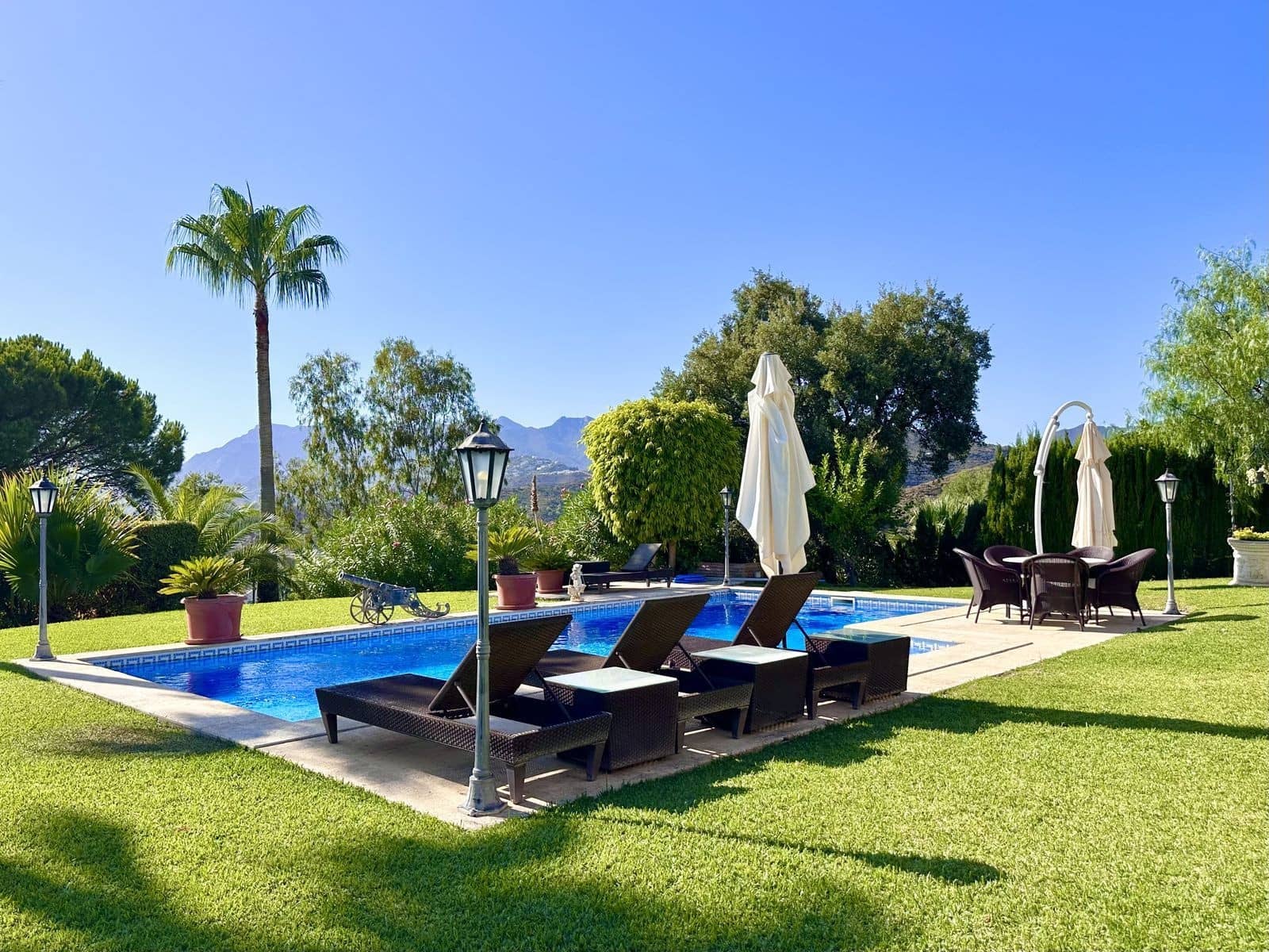 6 chambre Villa/Maison à vendre à Marbella avec piscine garage - 3 360 000 € (Ref: 9920132)
