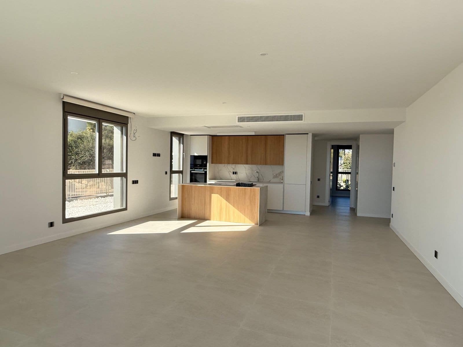 3 quarto Apartamento para venda em New Golden Mile com piscina garagem - 940 000 € (Ref: 9920134)