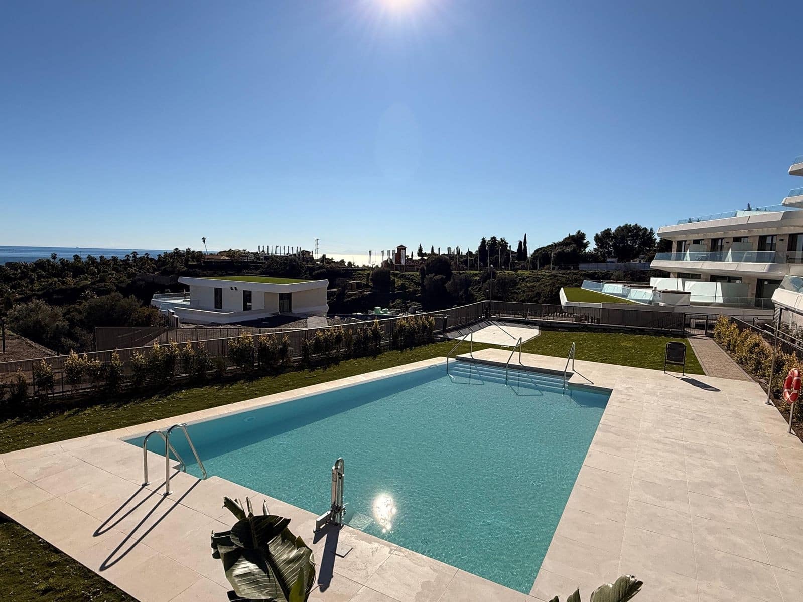 3 quarto Apartamento para venda em New Golden Mile com piscina garagem - 940 000 € (Ref: 9920134)