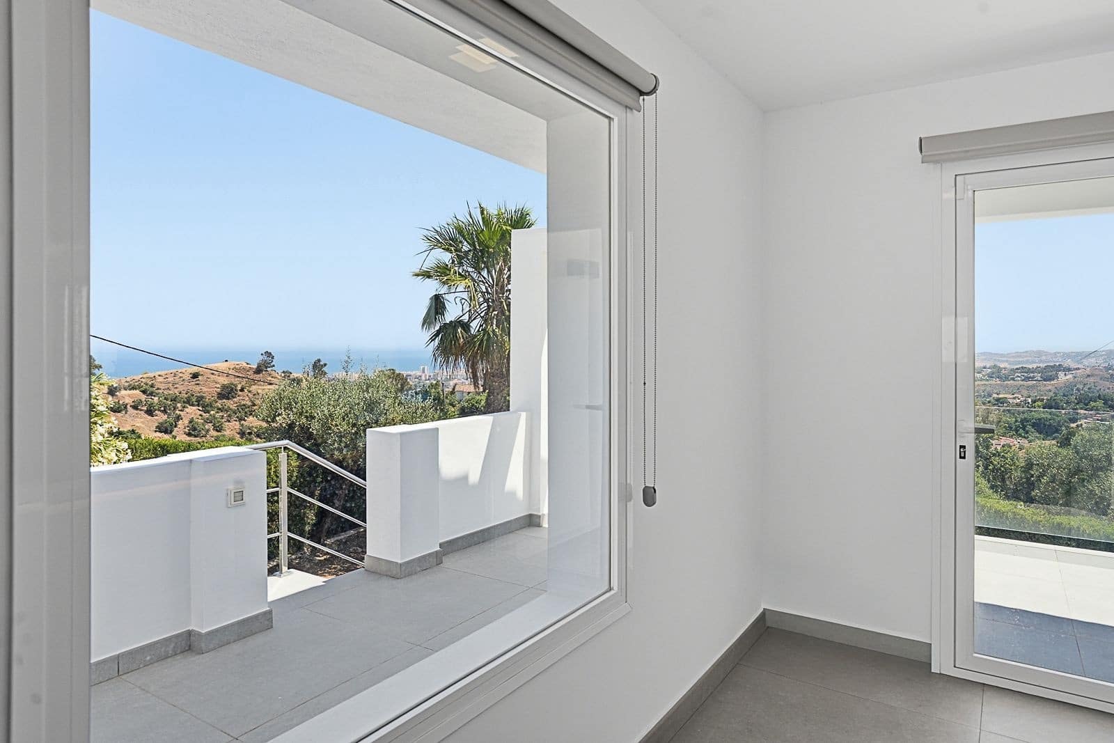 3 soverom Villa til salgs i Mijas med svømmebasseng garasje - € 1 450 000 (Ref: 9920135)