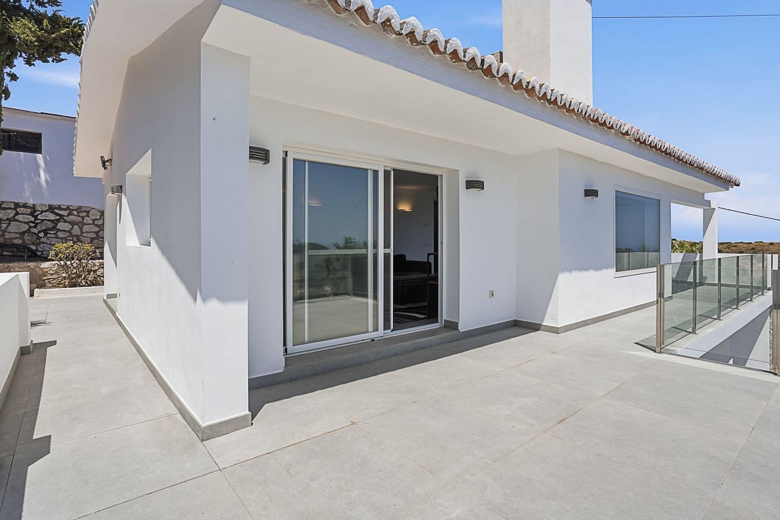 3 soverom Villa til salgs i Mijas med svømmebasseng garasje - € 1 450 000 (Ref: 9920135)