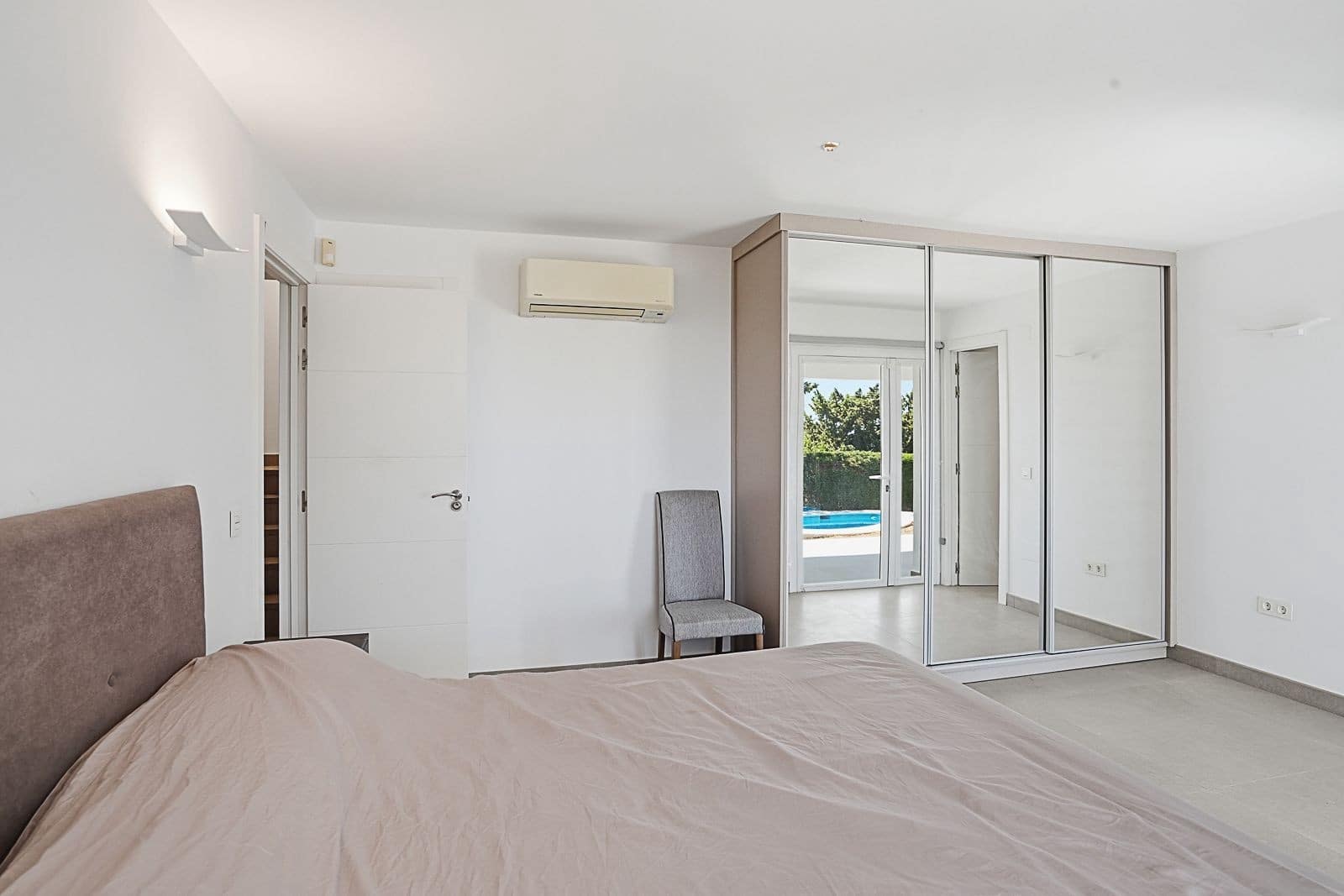 3 soverom Villa til salgs i Mijas med svømmebasseng garasje - € 1 450 000 (Ref: 9920135)