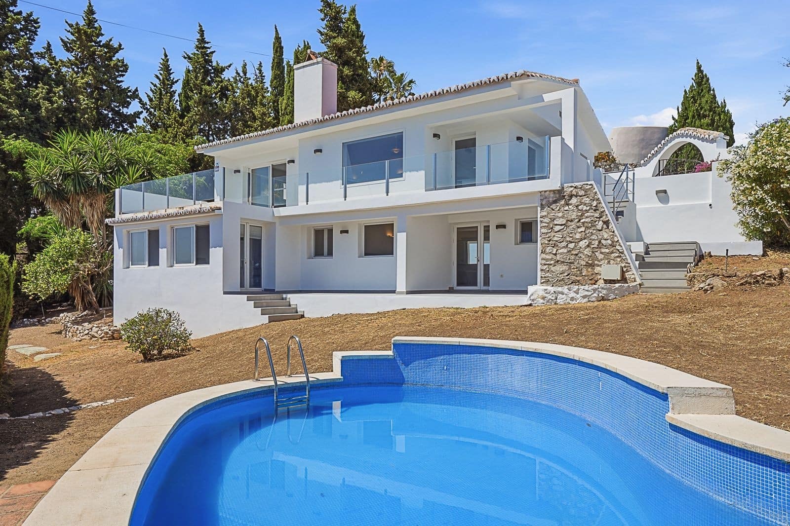 3 soverom Villa til salgs i Mijas med svømmebasseng garasje - € 1 450 000 (Ref: 9920135)