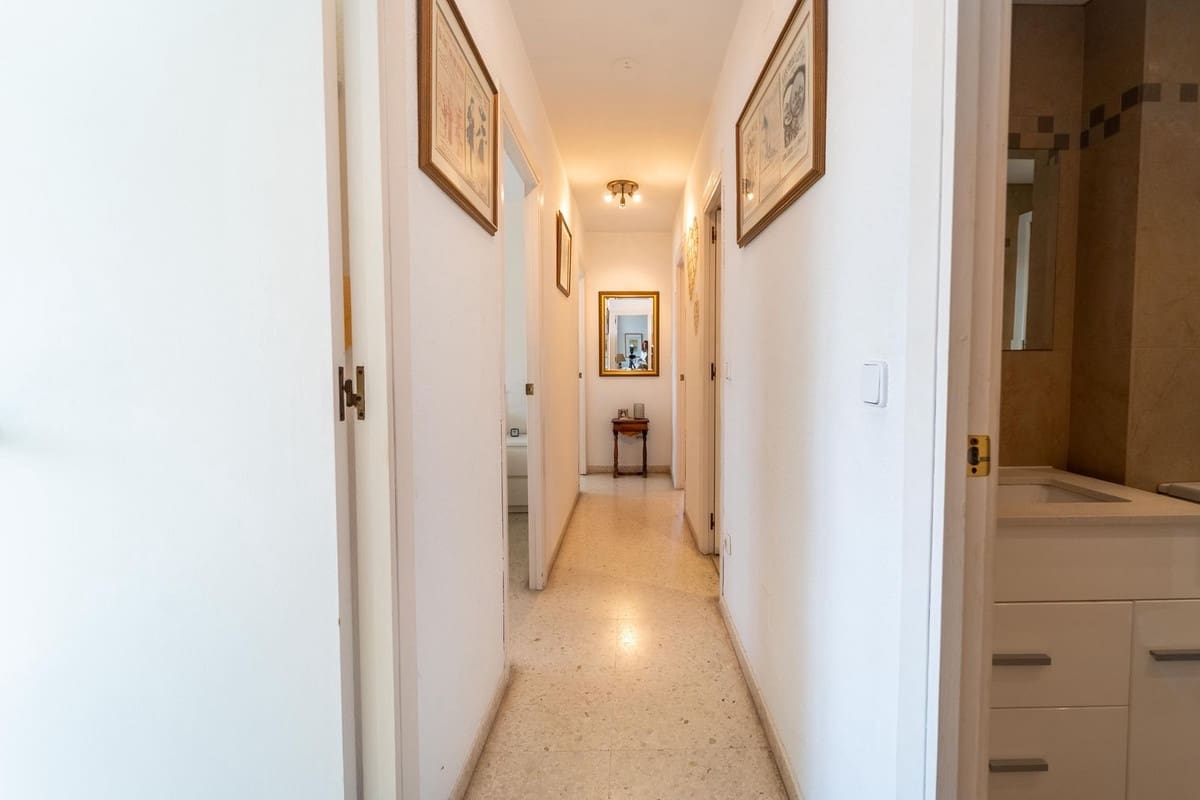 4 sypialnia Apartament na sprzedaż w Torremolinos z garażem - 575 000 € (Ref: 9921950)