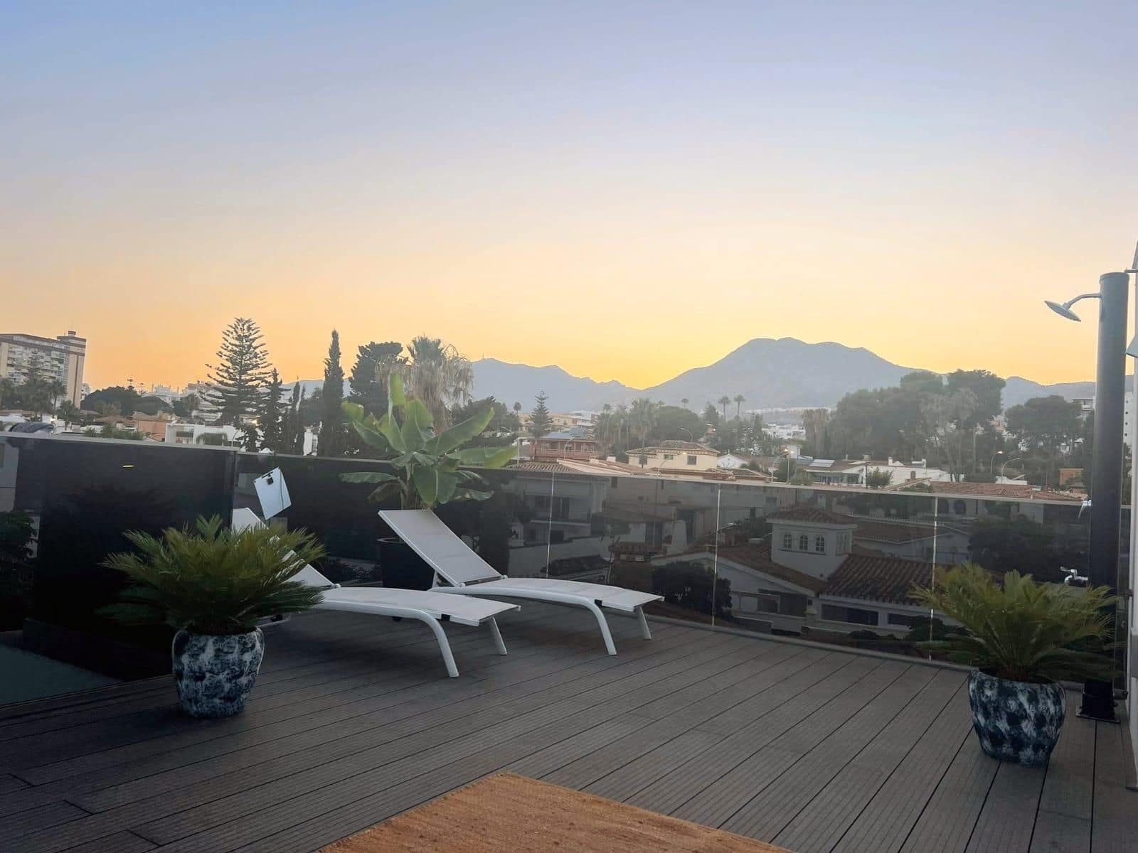 5 soveværelse Villa til salg i Benalmadena Costa med swimmingpool garage - € 1.950.000 (Ref: 9921951)