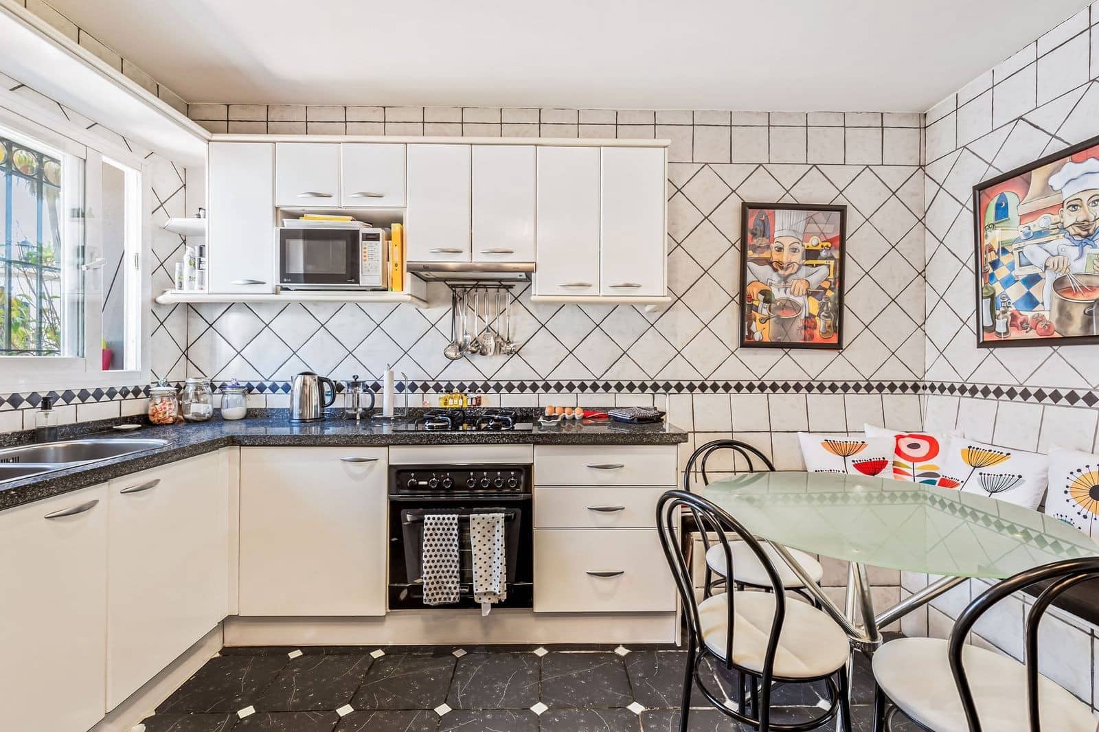 4 camera da letto Villa in vendita in Estepona con piscina garage - 2.495.000 € (Rif: 9924322)