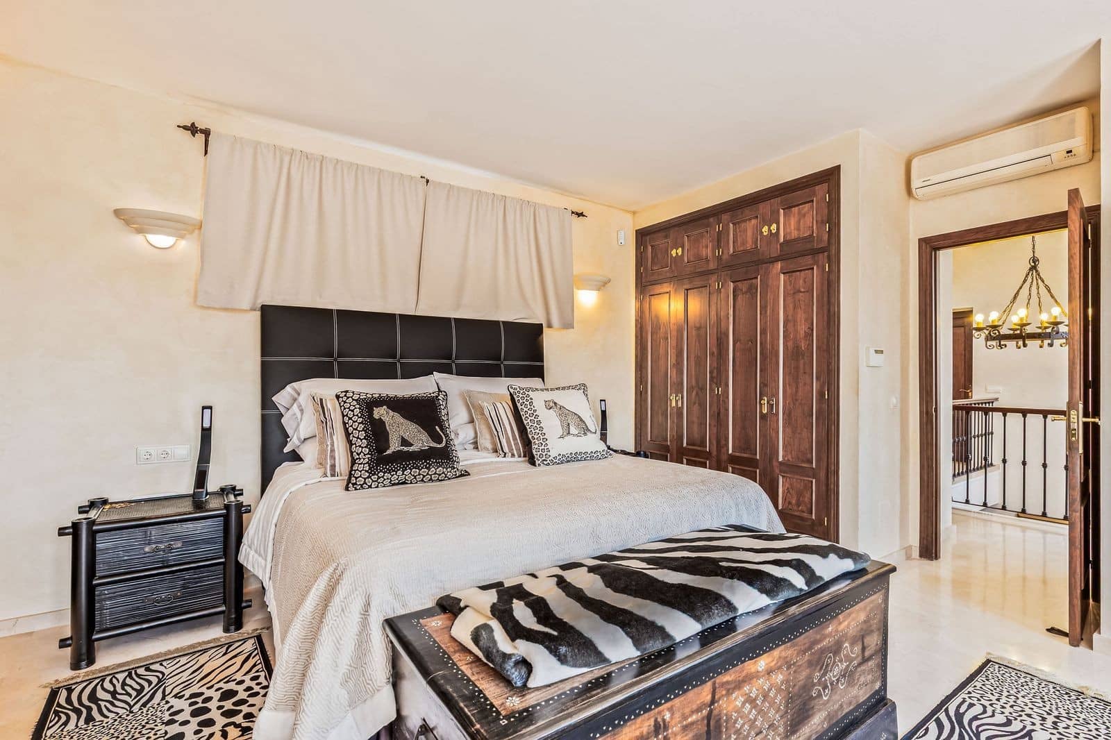 4 camera da letto Villa in vendita in Estepona con piscina garage - 2.495.000 € (Rif: 9924322)