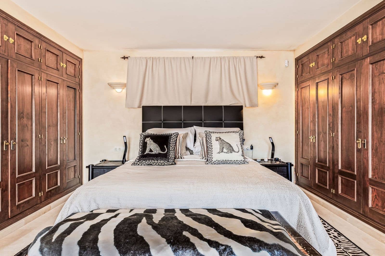 4 camera da letto Villa in vendita in Estepona con piscina garage - 2.495.000 € (Rif: 9924322)