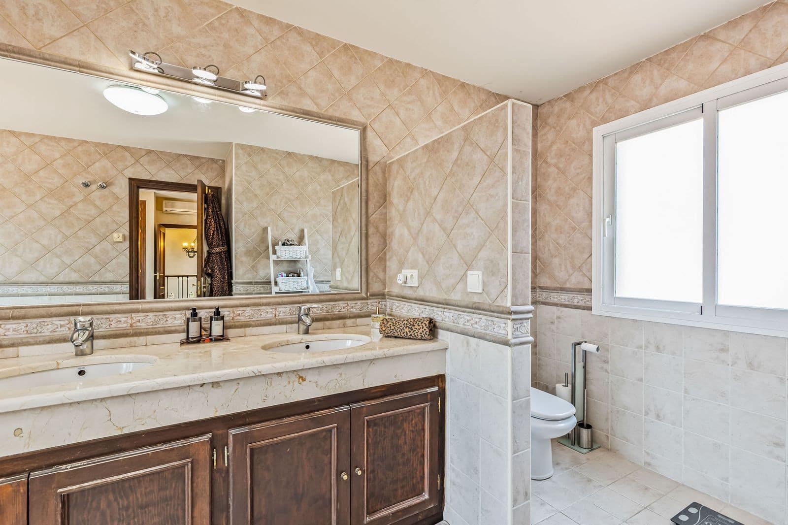 4 camera da letto Villa in vendita in Estepona con piscina garage - 2.495.000 € (Rif: 9924322)