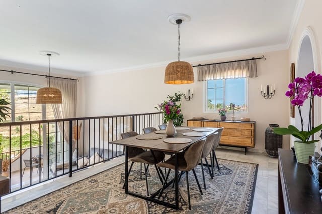 5 slaapkamer Villa te koop in Mijas met zwembad garage - € 975.000 (Ref: 9924324)
