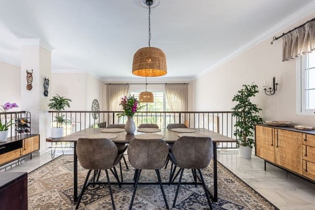 5 slaapkamer Villa te koop in Mijas met zwembad garage - € 975.000 (Ref: 9924324)