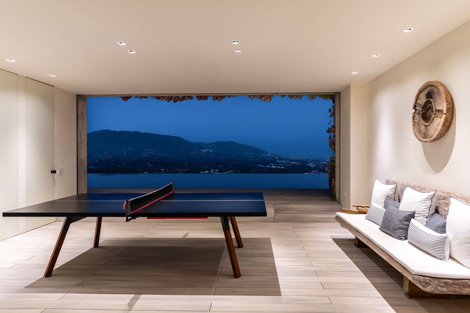 6 sovrum Villa till salu i Marbella med pool garage - 3 950 000 € (Ref: 9924325)