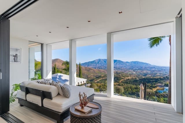 6 sovrum Villa till salu i Marbella med pool garage - 3 950 000 € (Ref: 9924325)
