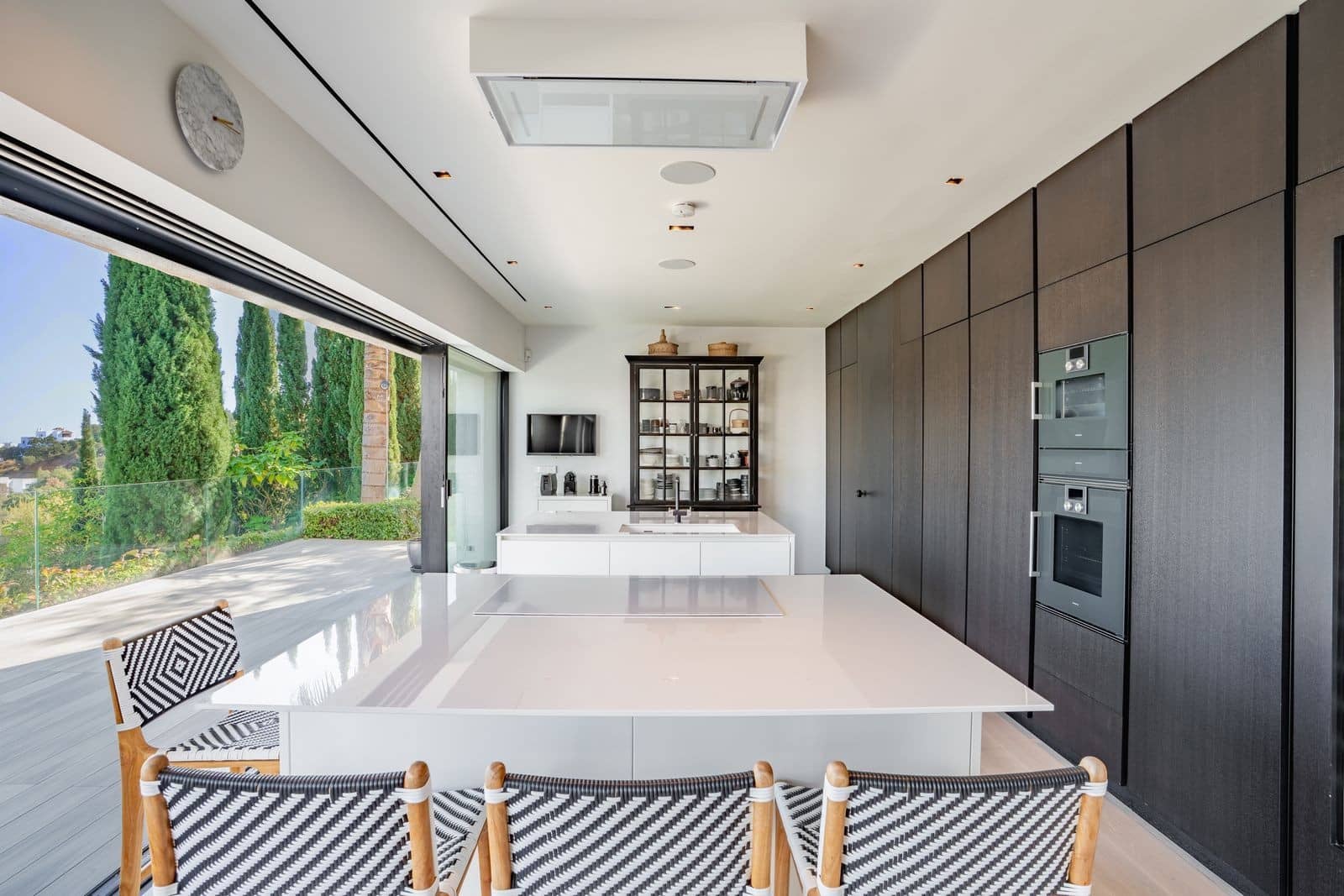 6 sovrum Villa till salu i Marbella med pool garage - 3 950 000 € (Ref: 9924325)