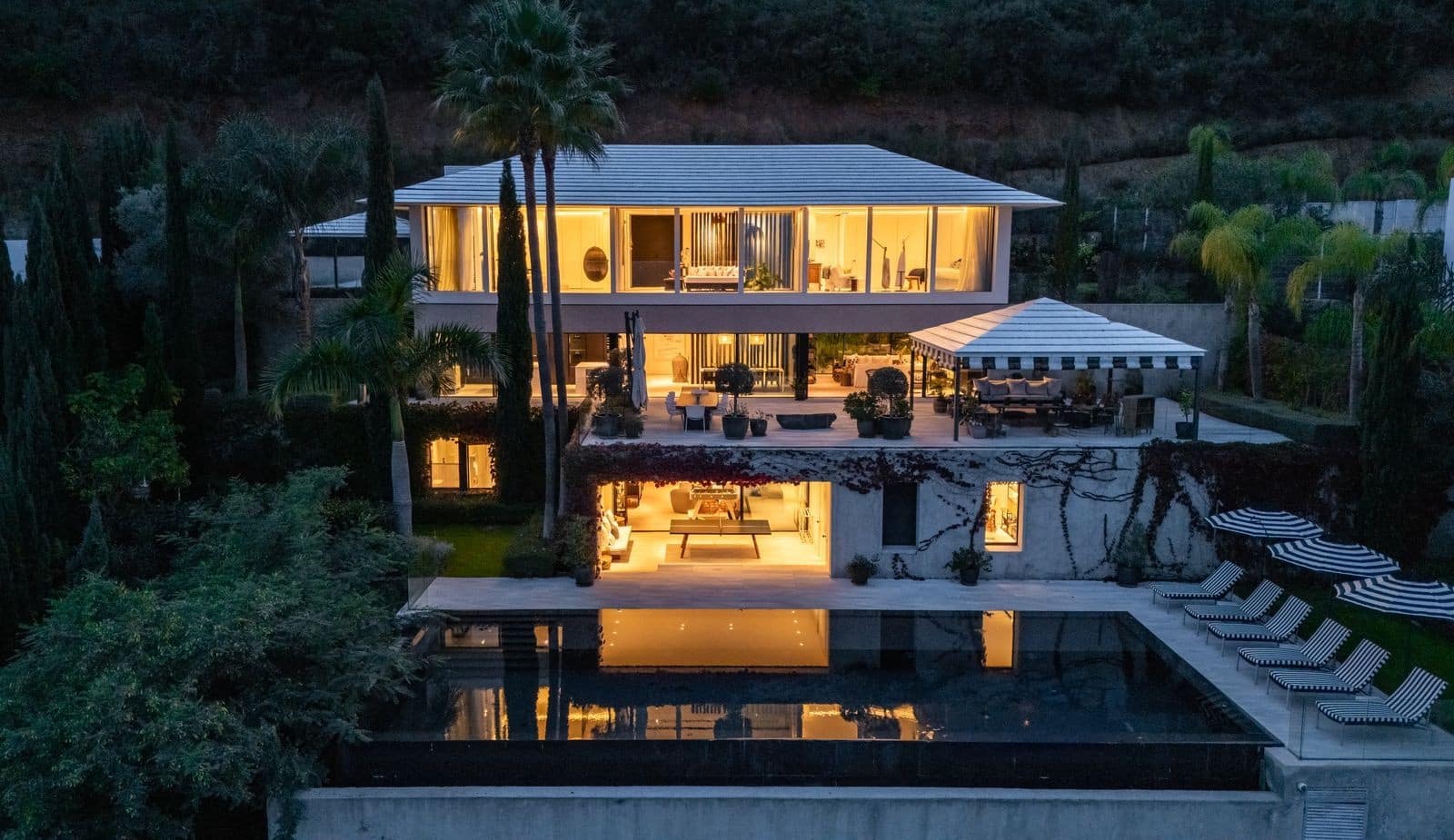 6 sovrum Villa till salu i Marbella med pool garage - 3 950 000 € (Ref: 9924325)