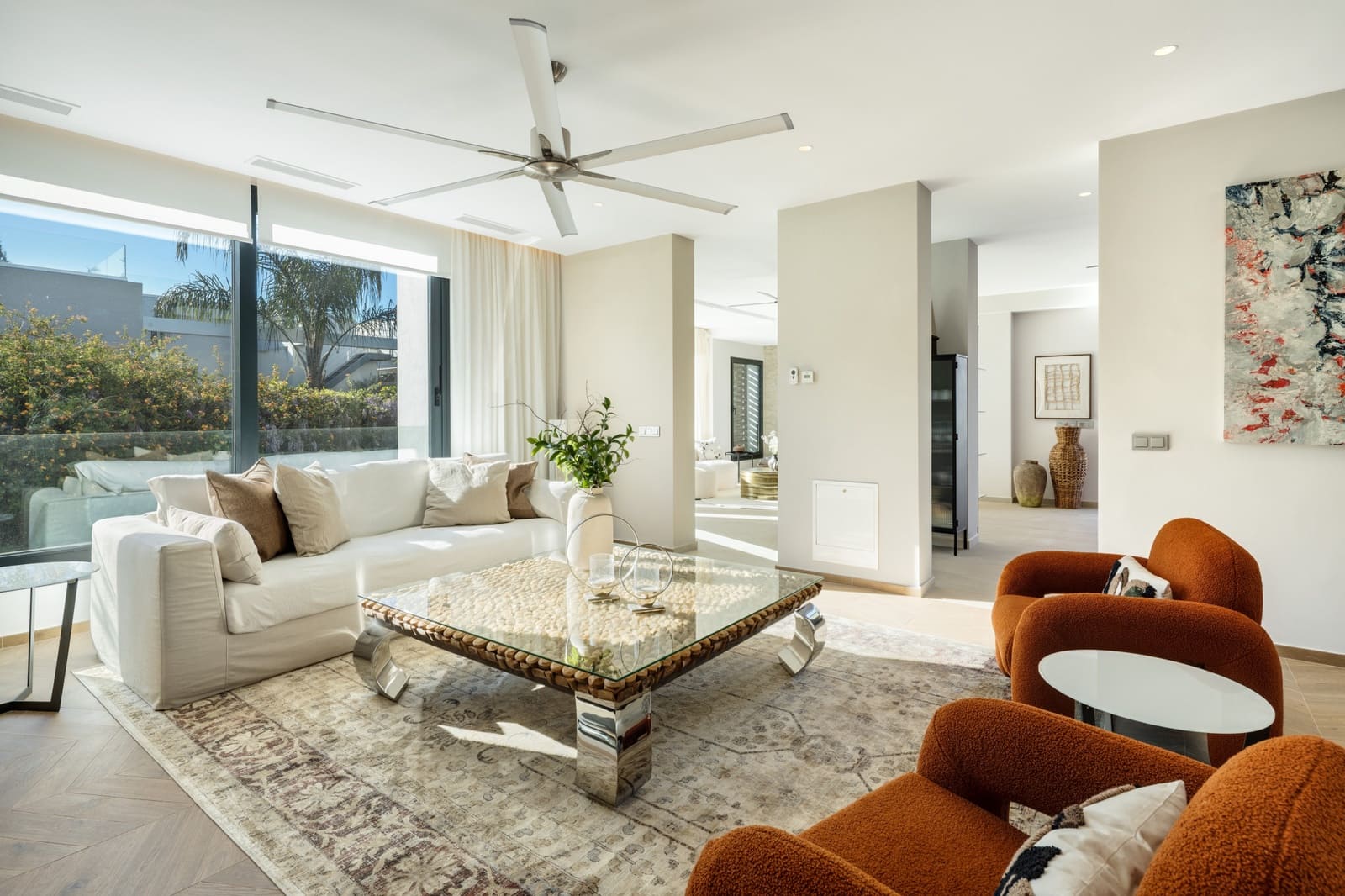 5 bedroom Villa for sale in Nueva Andalucia with pool garage - € 3,950,000 (Ref: 9927072)