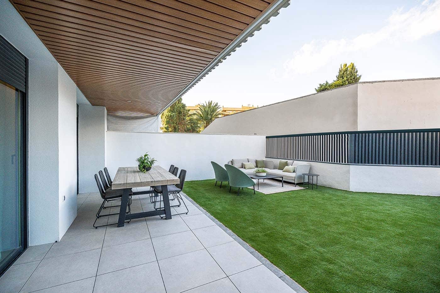 2 soveværelse Lejlighed til salg i Fuengirola med swimmingpool garage - € 699.500 (Ref: 9936093)