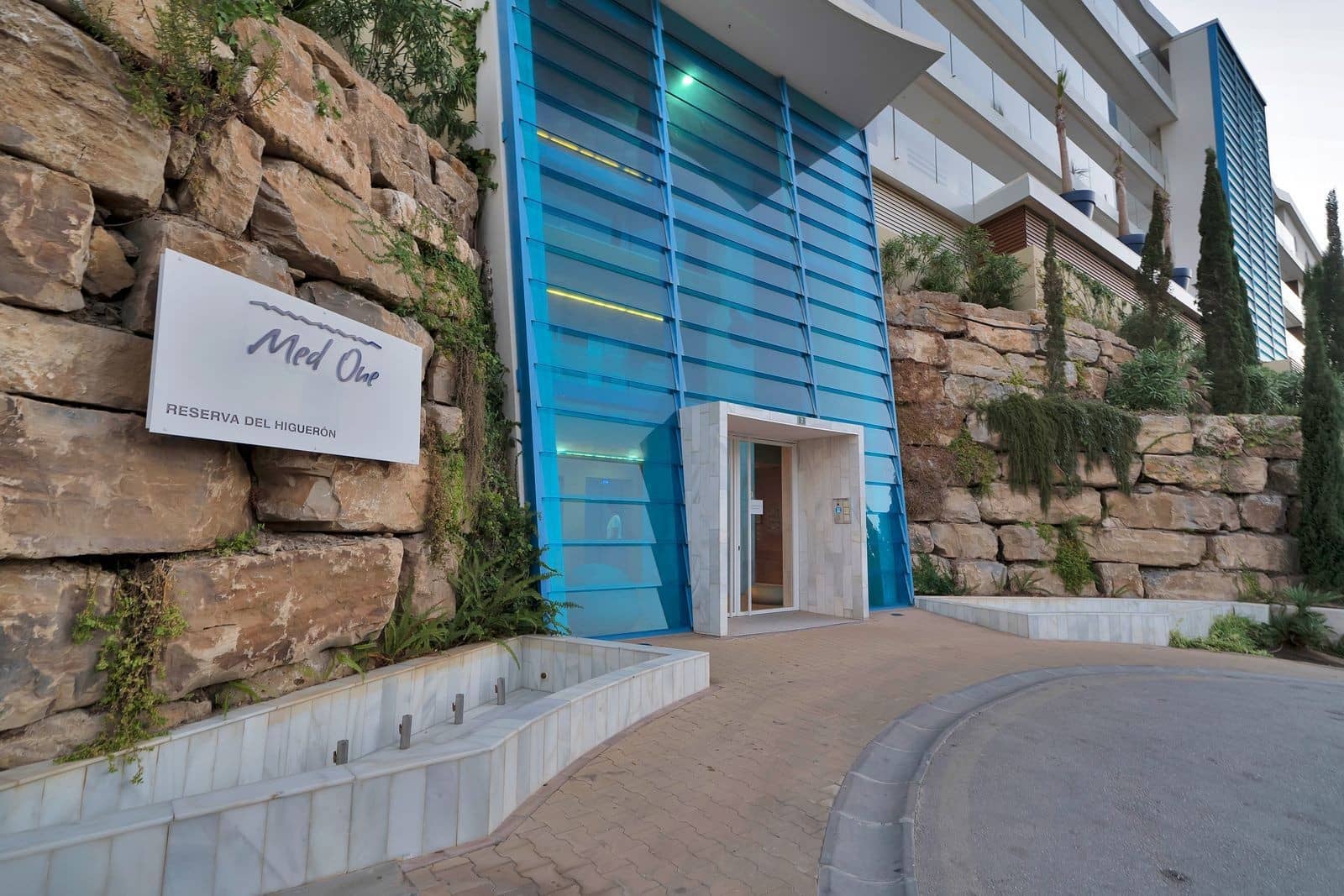 3 slaapkamer Penthouse te koop in Fuengirola met zwembad garage - € 1.149.900 (Ref: 9937876)