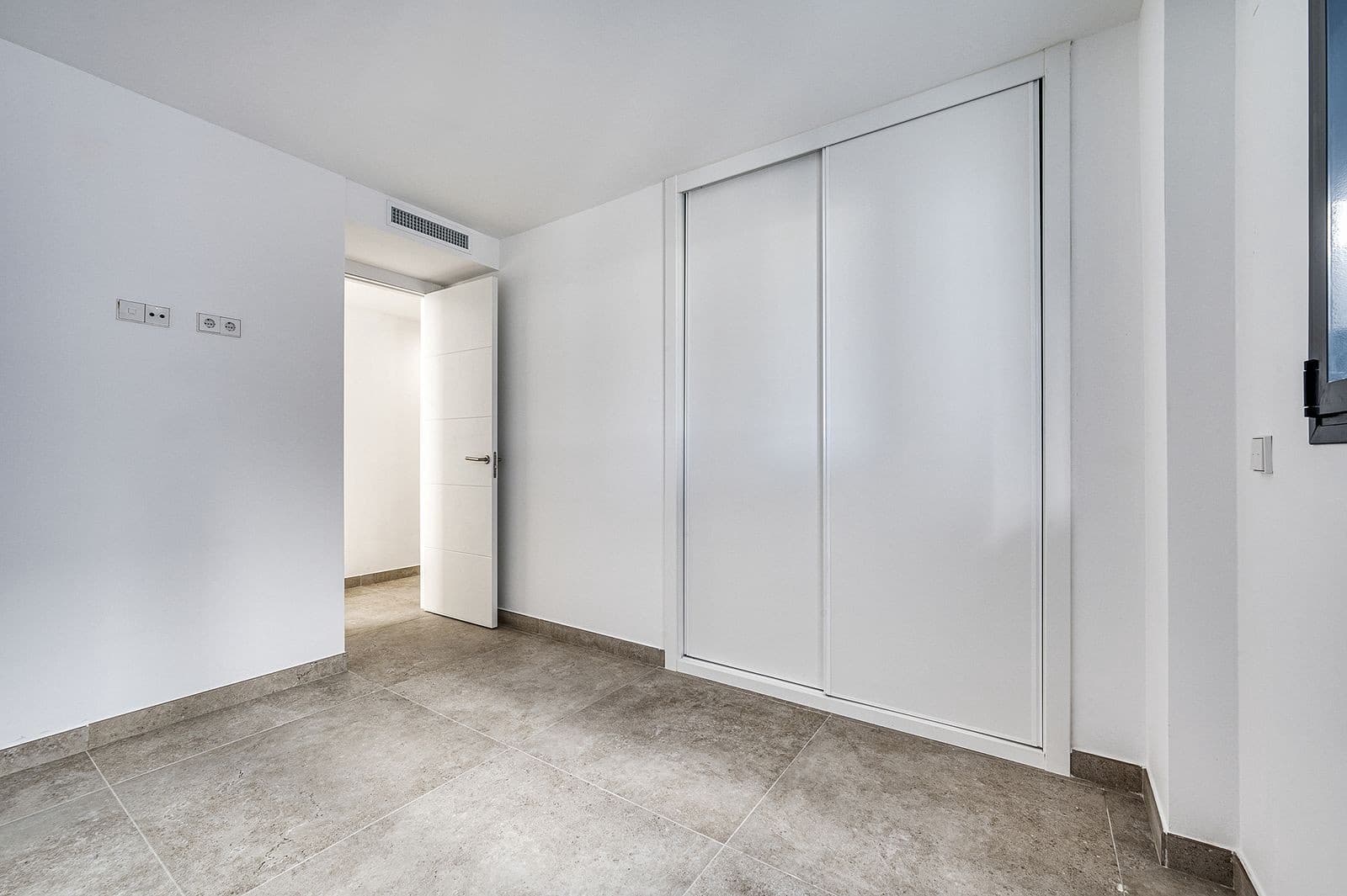 3 soveværelse Penthouse til salg i Cancelada med swimmingpool garage - € 890.000 (Ref: 9939669)