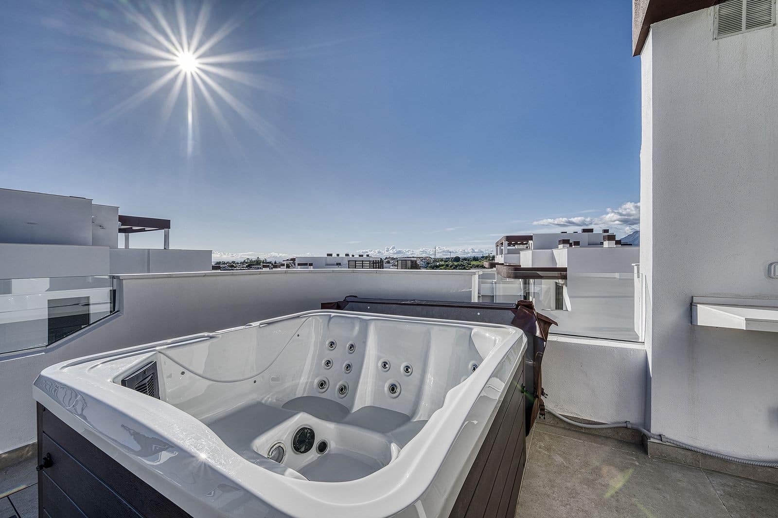3 soveværelse Penthouse til salg i Cancelada med swimmingpool garage - € 890.000 (Ref: 9939669)