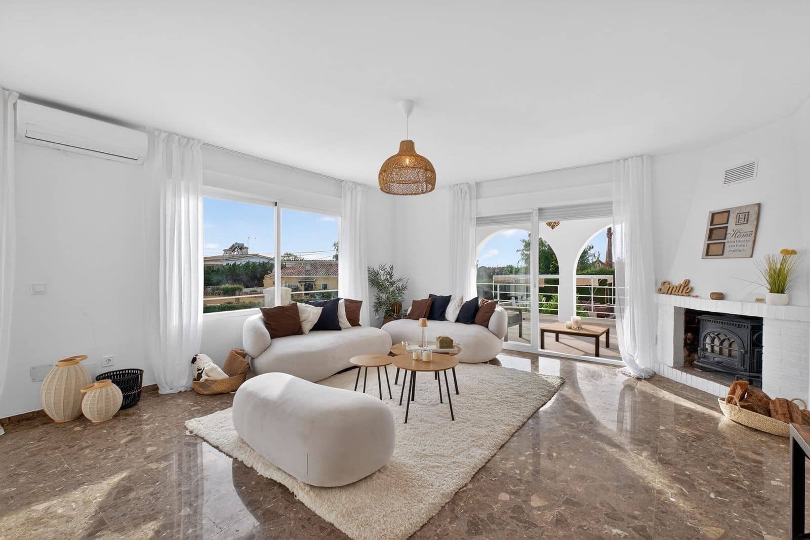 4 quarto Moradia para venda em Marbella com piscina garagem - 1 550 000 € (Ref: 9939674)