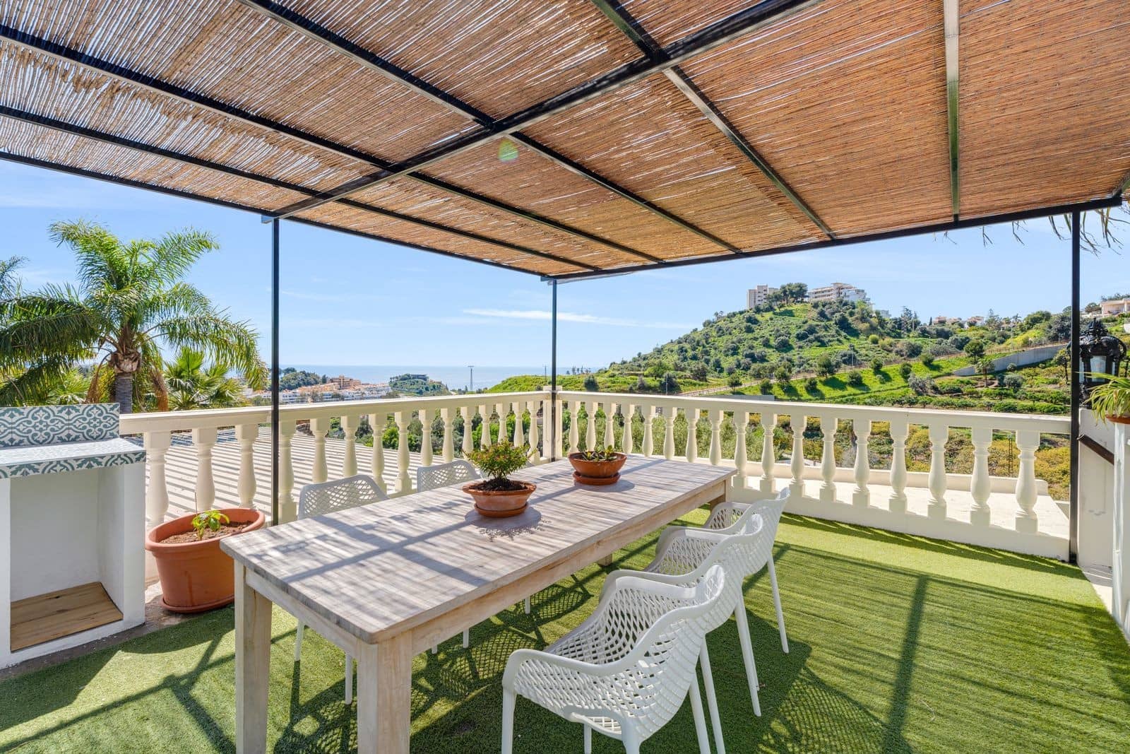 6 Zimmer Villa zu verkaufen in Benalmadena mit Pool Garage - 2.595.000 € (Ref: 9939679)